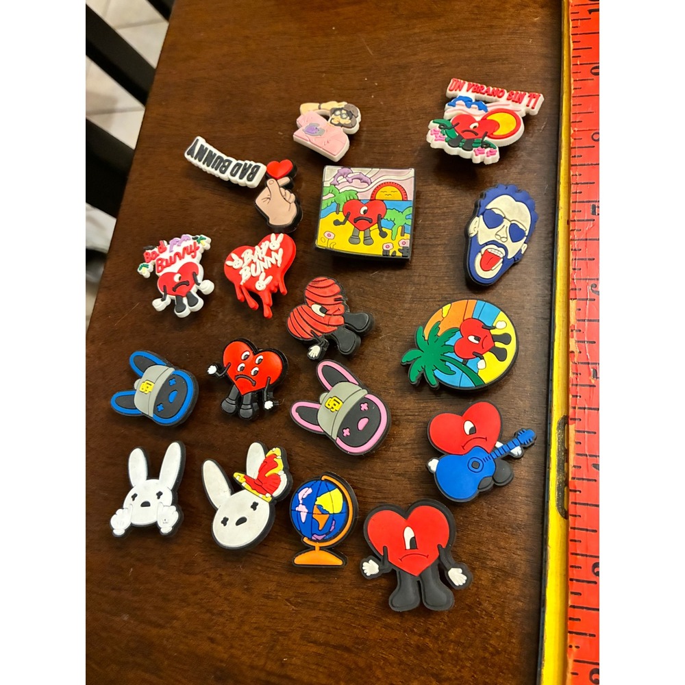 Bad Bunny Shoe Charms 17 Piece Set Un Verano Sin Ti Clog Accessories PVC Heart